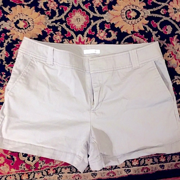 New York & Company Pants - NEW YORK AND COMPANY tan/cream khaki shorts size 8